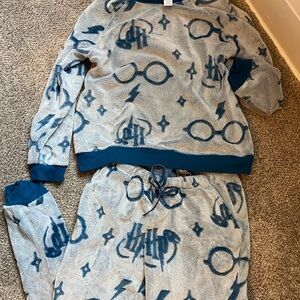 Warner Bros. Harry Potter Blue and Gray Fleece Sweatsuit/Pajamas